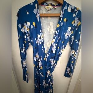 Boden blue and yellow jersey floral wrap dress size 4.